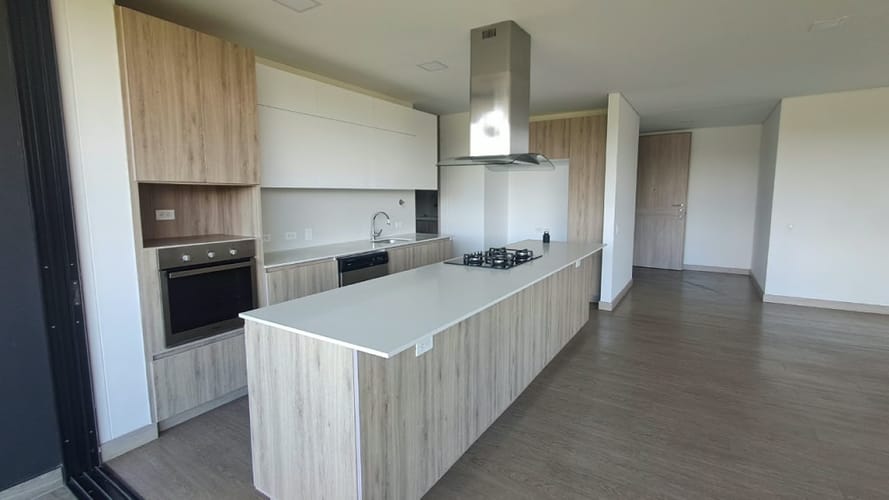 Apartamento de 2 alcobas en arriendo en Llano Grande, Rionegro, 190 m² · foto 6 de 20
