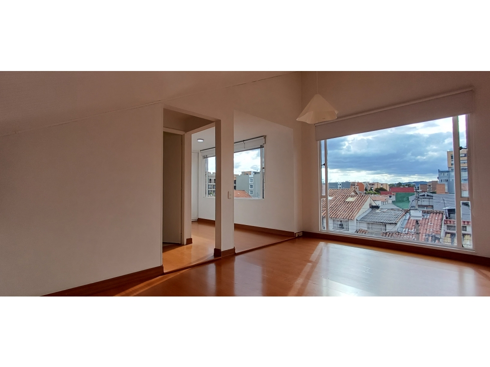 Casa en venta en Cedritos, Bogotá · foto 5 de 24