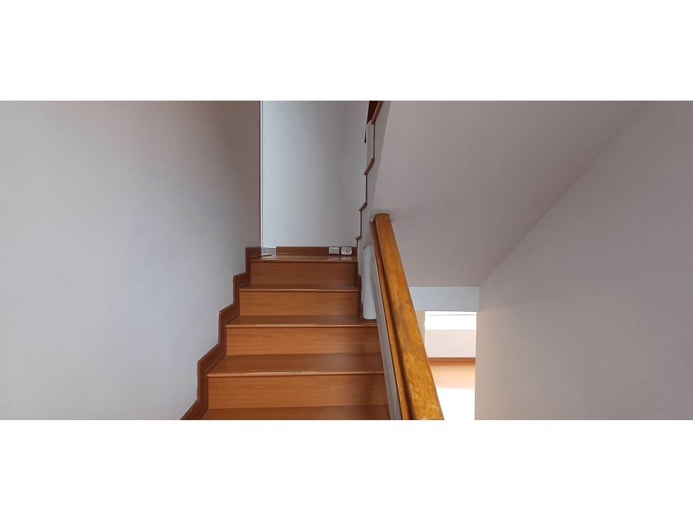 Casa en venta en Cedritos, Bogotá · foto 7 de 24