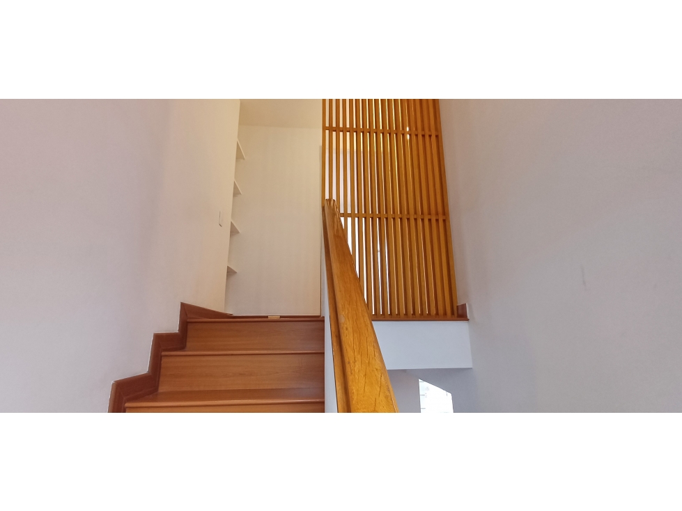 Casa en venta en Cedritos, Bogotá · foto 9 de 24