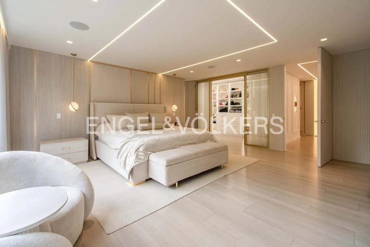 Apartamento de 4 alcobas en venta en Chicó Navarra, Bogotá, 327 m² · foto 10 de 24