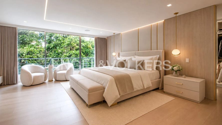 Apartamento de 4 alcobas en venta en Chicó Navarra, Bogotá, 327 m² · foto 9 de 24