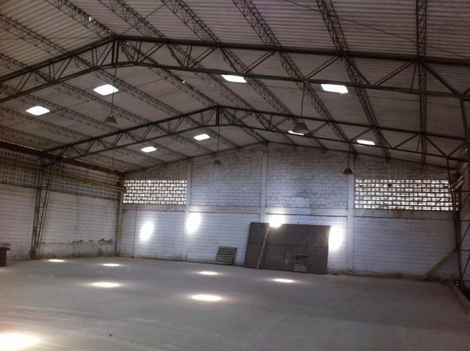 Bodega en arriendo en Villa San Pedro I, Barranquilla, 800 m² · foto 5 de 12
