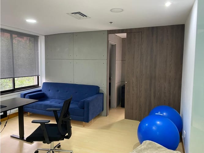 Oficina en venta en La Florida, Medellín, 119 m² · foto 5 de 8