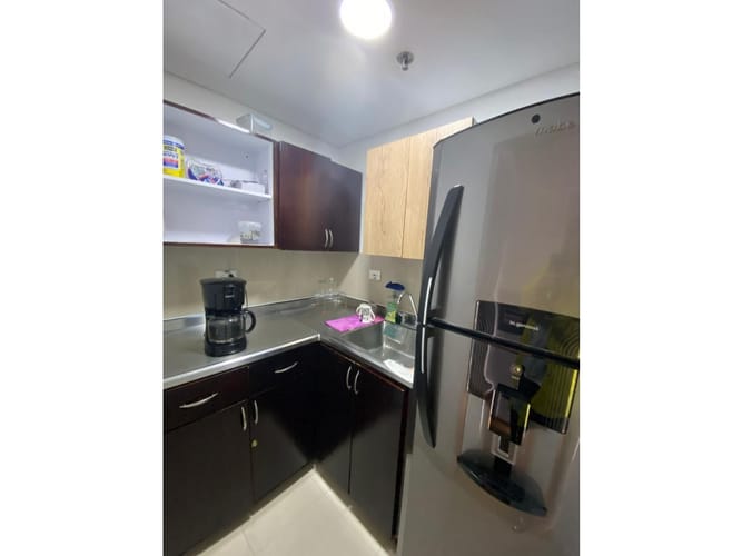 Oficina en venta en La Florida, Medellín, 119 m² · foto 6 de 8