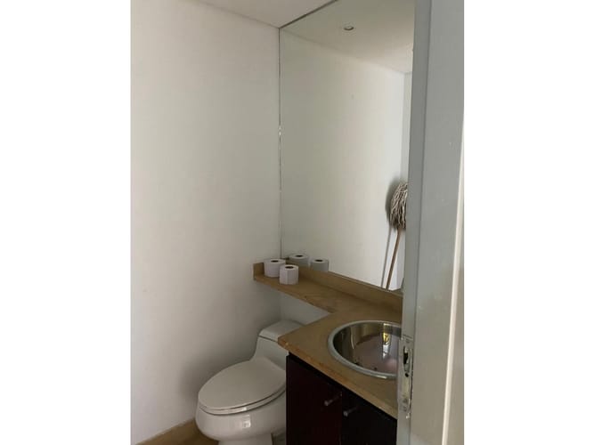 Oficina en venta en La Florida, Medellín, 119 m² · foto 8 de 8