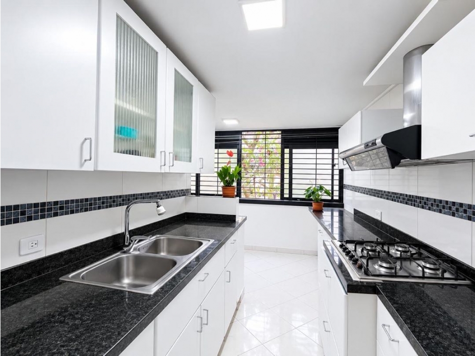 Apartment for rent in Santa Mónica, Medellín