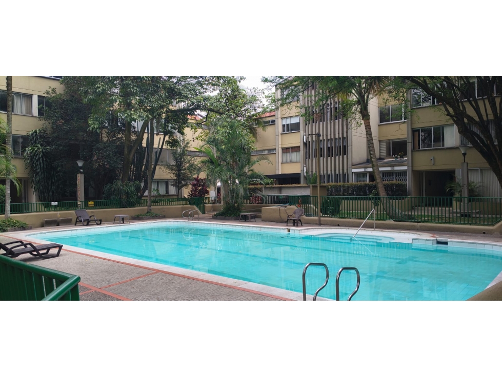 Apartamento de 4 habitaciones en venta en La Aguacatala, Medellín — imagen 1 de 30