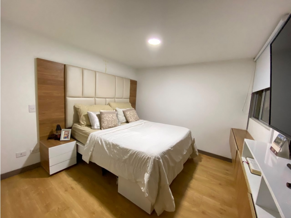 Apartamento en venta en Calasanz, Medellín · foto 13 de 18