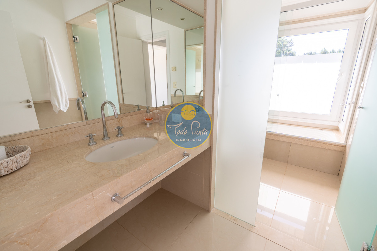 Apartamento en Alquiler · Foto 12