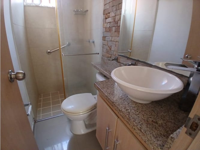 Apartamento de 2 alcobas en arriendo en Ricaurte, 46 m² · foto 13 de 24