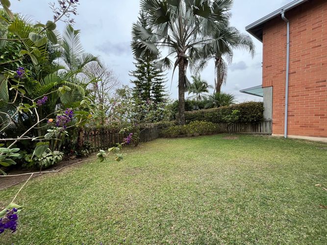 Casa de 3 alcobas en arriendo en Mesa, Envigado, 250 m² · foto 20 de 20