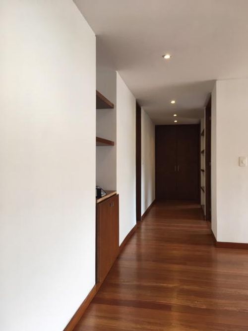 Apartamento de 3 alcobas en venta en Santa Ana Oriental, Bogotá, 93 m² · foto 4 de 6