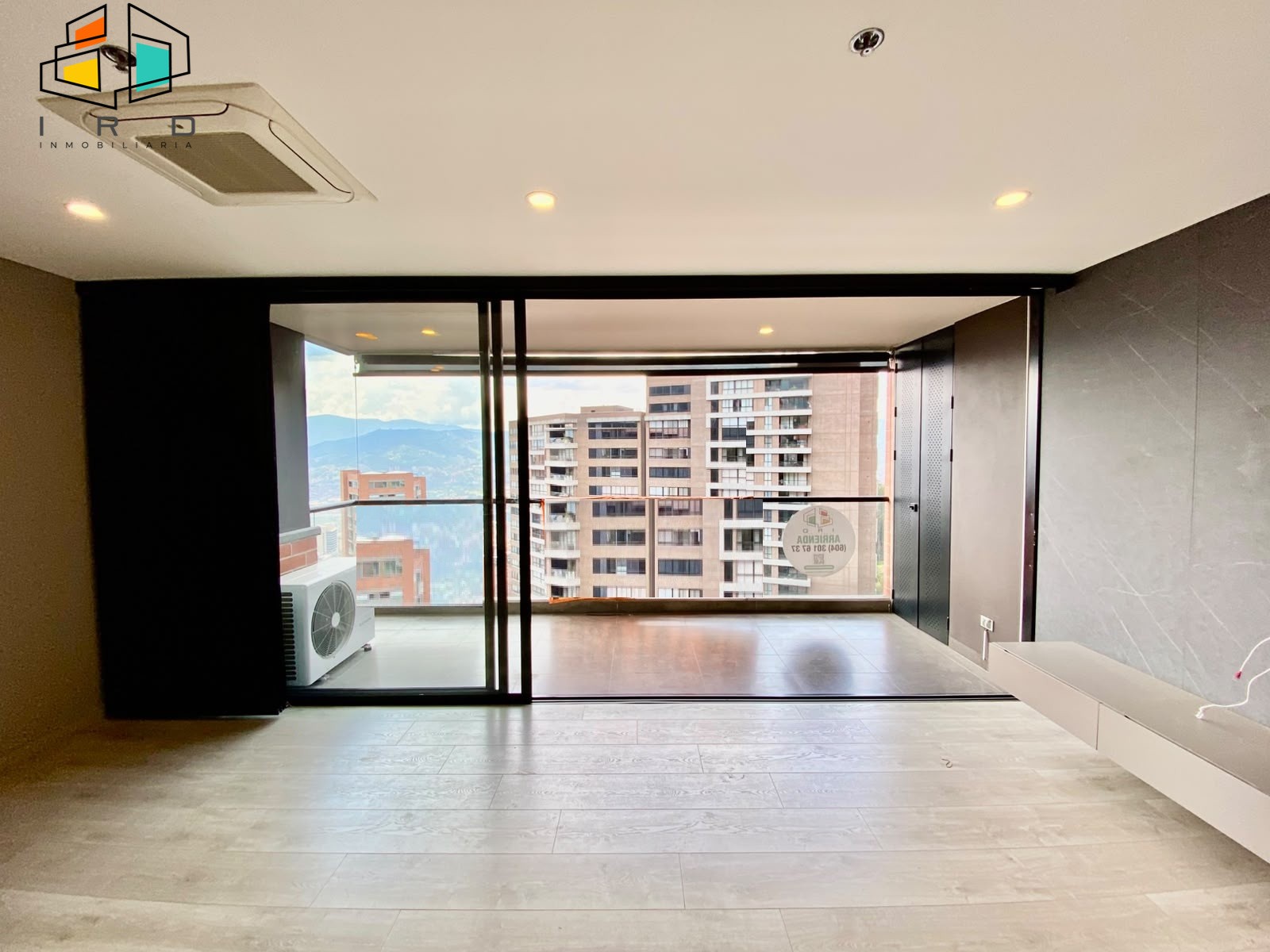 Apartamento de 2 habitaciones en arriendo en El Poblado, Medellín — imagen 1 de 26