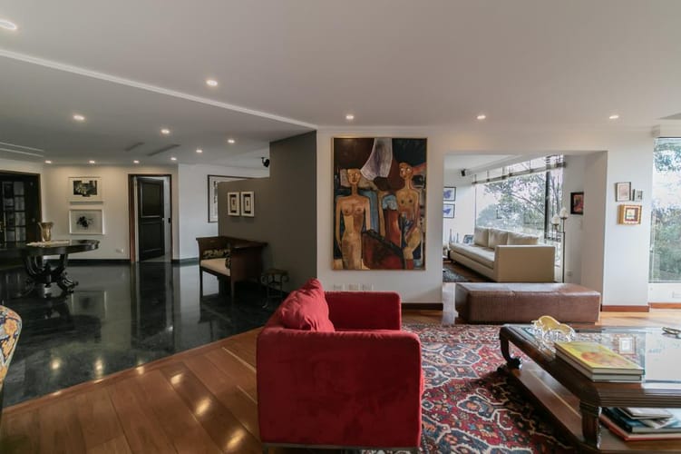 Apartamento en venta en Los Rosales, Bogotá · foto 2 de 24