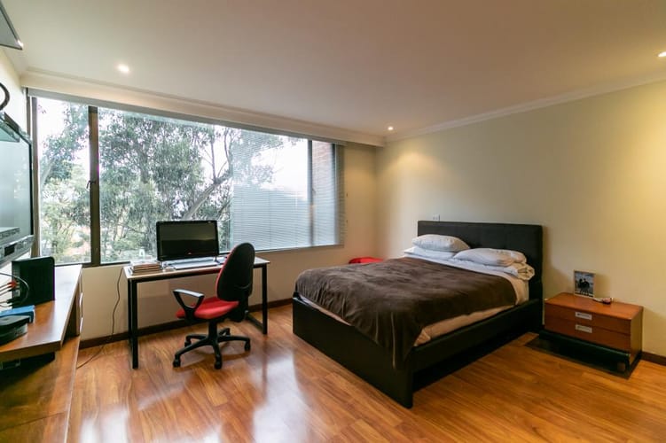Apartamento en venta en Los Rosales, Bogotá · foto 11 de 24