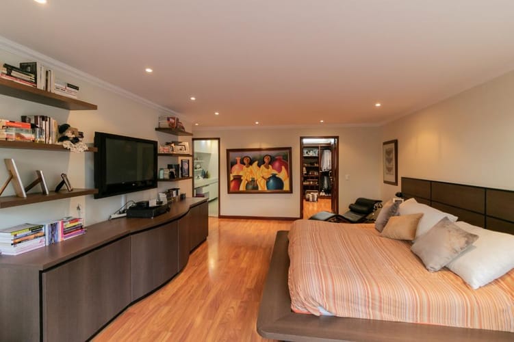 Apartamento en venta en Los Rosales, Bogotá · foto 18 de 24