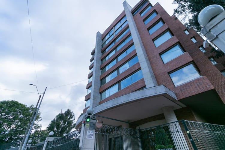 Apartamento en venta en Los Rosales, Bogotá · foto 20 de 24