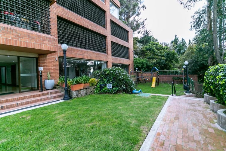 Apartamento en venta en Los Rosales, Bogotá · foto 21 de 24