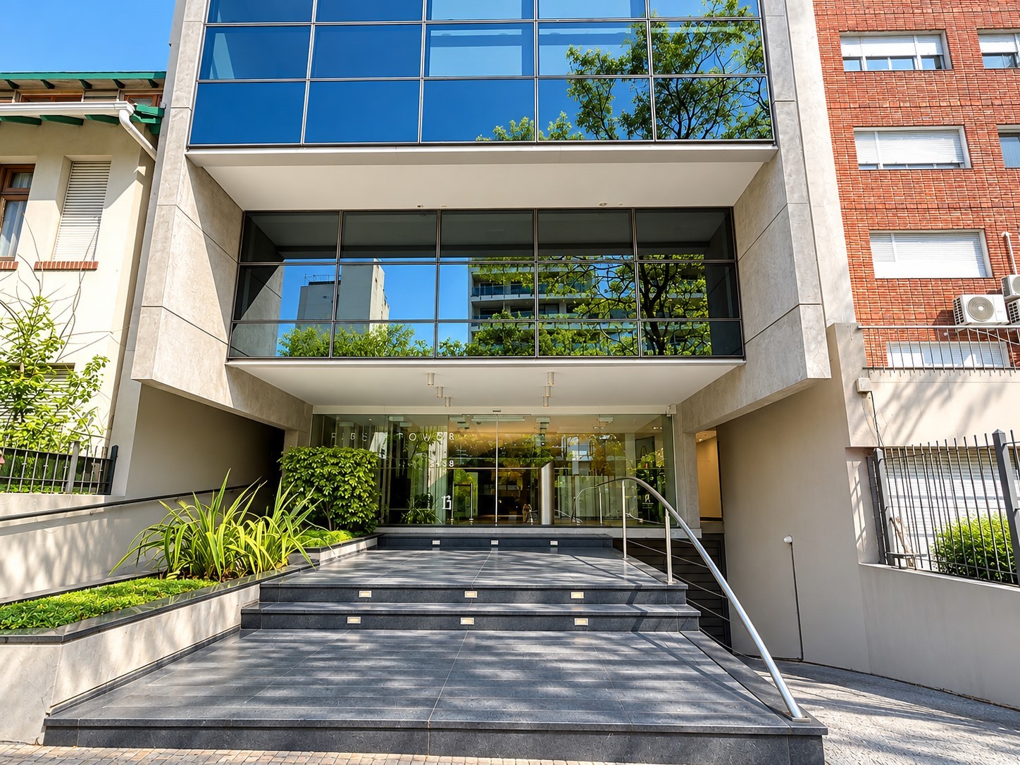 POCITOS NUEVO PROX. WTC - ALQUILER OFICINA EN EDIFICIO CORPORATIVO - 115 M2. Garaje · Foto 4