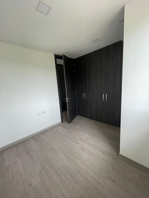Apartamento en venta en Jardines De Tanambi, Pereira · foto 7 de 11