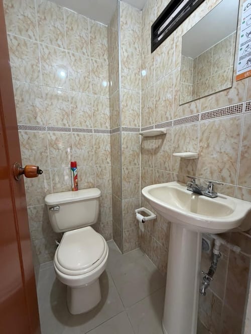 Local en arriendo en Tequendama, Cali, 22 m² · foto 5 de 6