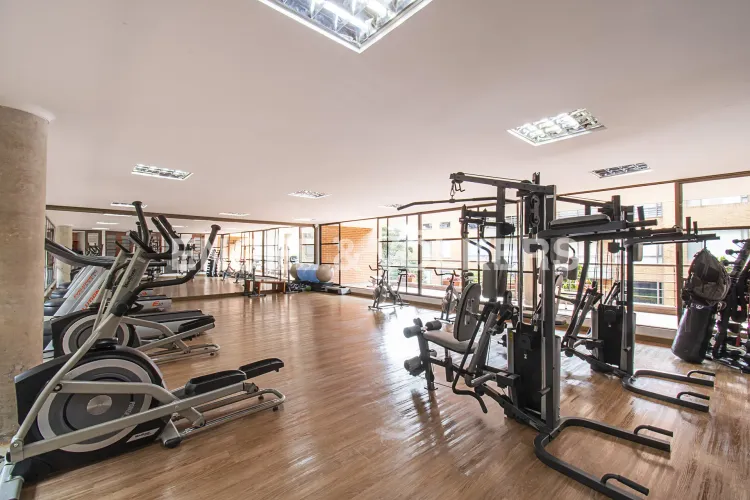 Apartamento de 3 alcobas en venta en Cerros De Suba, Bogotá, 222 m² · foto 19 de 20