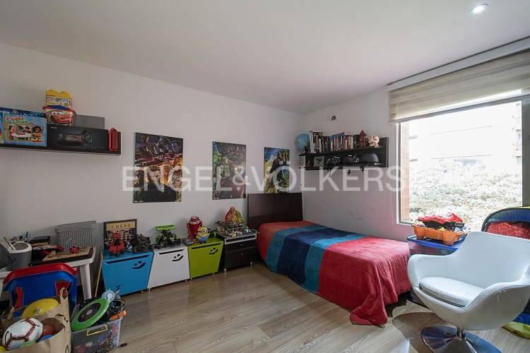 Apartamento de 3 alcobas en venta en Cerros De Suba, Bogotá, 222 m² · foto 16 de 20