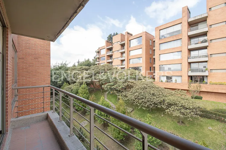 Apartamento de 3 alcobas en venta en Cerros De Suba, Bogotá, 222 m² · foto 11 de 20