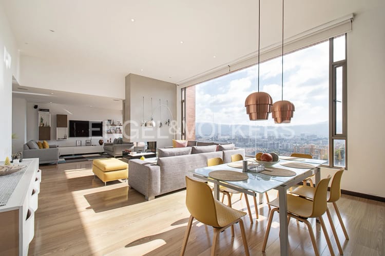 Apartamento de 3 alcobas en venta en Cerros De Suba, Bogotá, 222 m² · foto 5 de 20