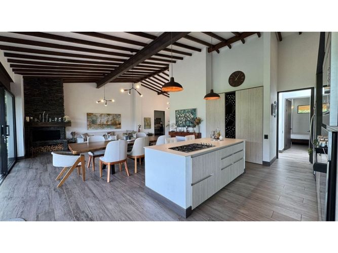 Casa de 3 alcobas en venta en Los Salados, El Retiro, 315 m² · foto 4 de 24