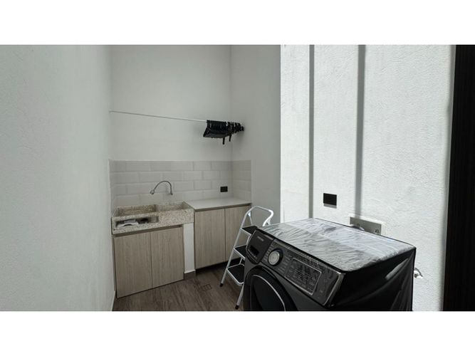 Casa de 3 alcobas en venta en Los Salados, El Retiro, 315 m² · foto 9 de 24