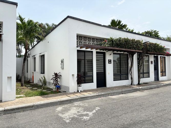 Casa de 1 alcoba en venta en Cr. Santa Paula, Girardot, 72 m² · foto 8 de 10