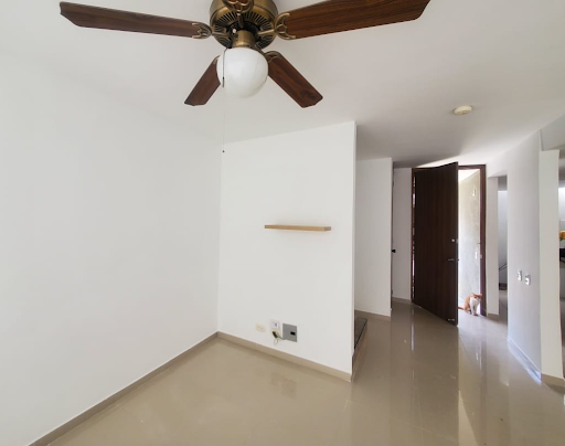 Casa de 3 alcobas en venta en Ciudad Country, Jamundí, 86 m² · foto 3 de 14