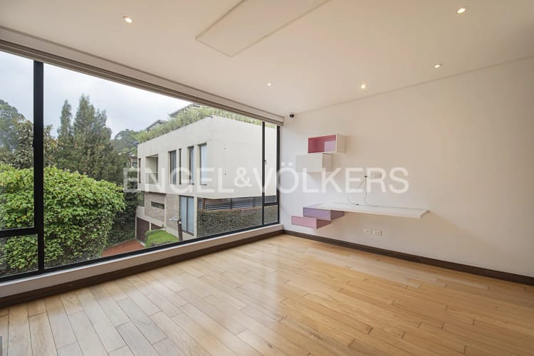 Casa de 4 alcobas en venta en Cerros De Suba, Bogotá, 290 m² · foto 17 de 24