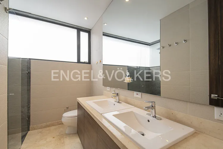 Casa de 4 alcobas en venta en Cerros De Suba, Bogotá, 290 m² · foto 14 de 24