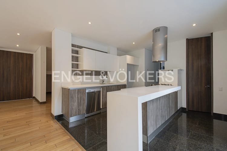 Casa de 4 alcobas en venta en Cerros De Suba, Bogotá, 290 m² · foto 7 de 24