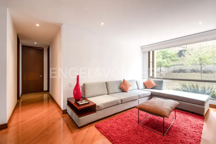 Apartamento de 4 alcobas en venta en Cerros De Suba, Bogotá, 222 m² · foto 15 de 24