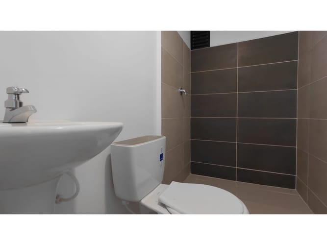 Apartamento de 3 alcobas en venta en Armenia, 67 m² · foto 13 de 16