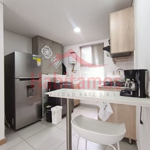 Apartaestudio en venta en Bombona No.1, Medellín, 62 m² · foto 4 de 11
