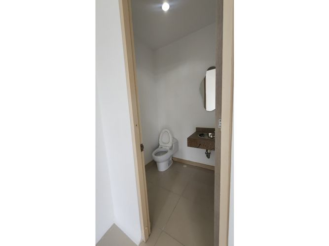 Oficina en venta en Castropol, Medellín, 58 m² · foto 10 de 11