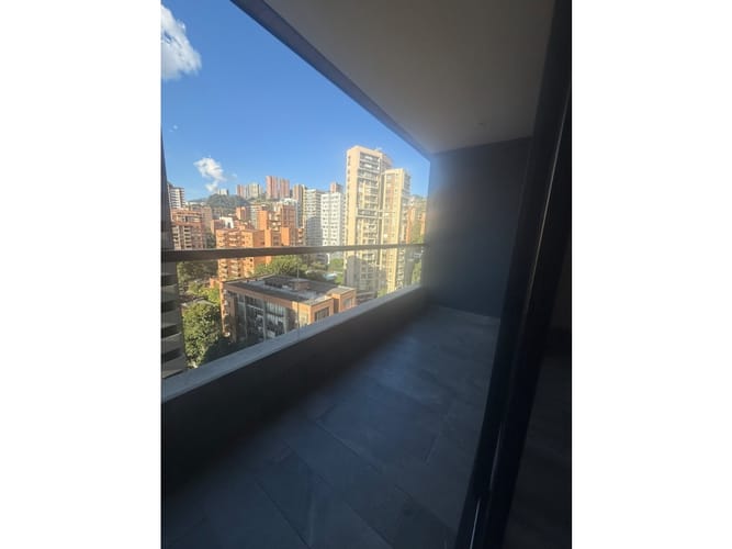 Apartamento de 2 alcobas en venta en Castropol, Medellín, 86 m² · foto 5 de 20