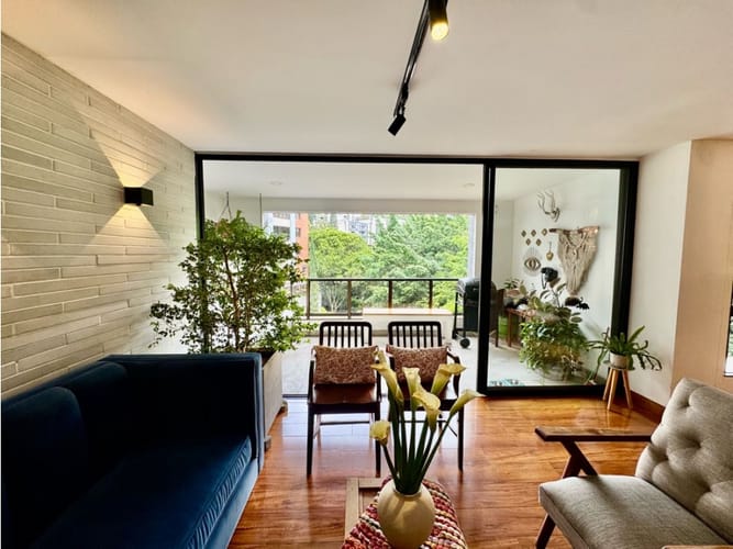 Apartamento en venta en La Frontera, Medellín · foto 2 de 23