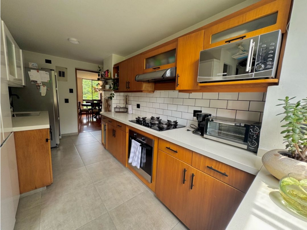 Apartamento en venta en La Frontera, Medellín · foto 6 de 23