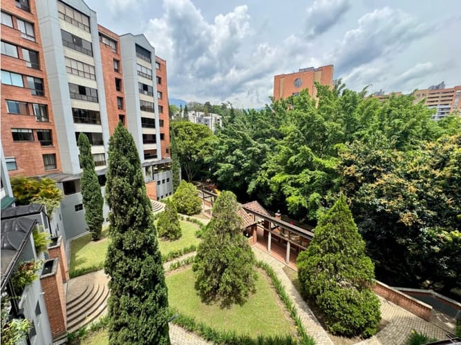 Apartamento en venta en La Frontera, Medellín · foto 20 de 23