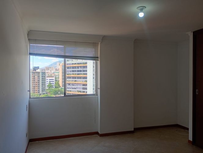 Apartamento de 3 alcobas en arriendo en Patio Bonito, Medellín, 78 m² · foto 8 de 15