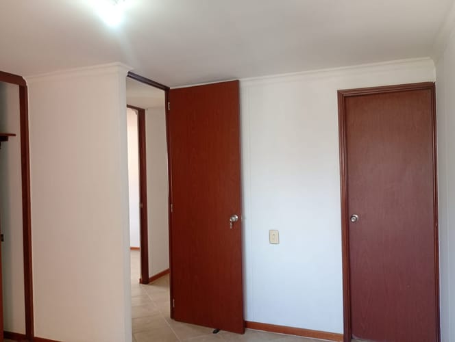 Apartamento de 3 alcobas en arriendo en Patio Bonito, Medellín, 78 m² · foto 10 de 15
