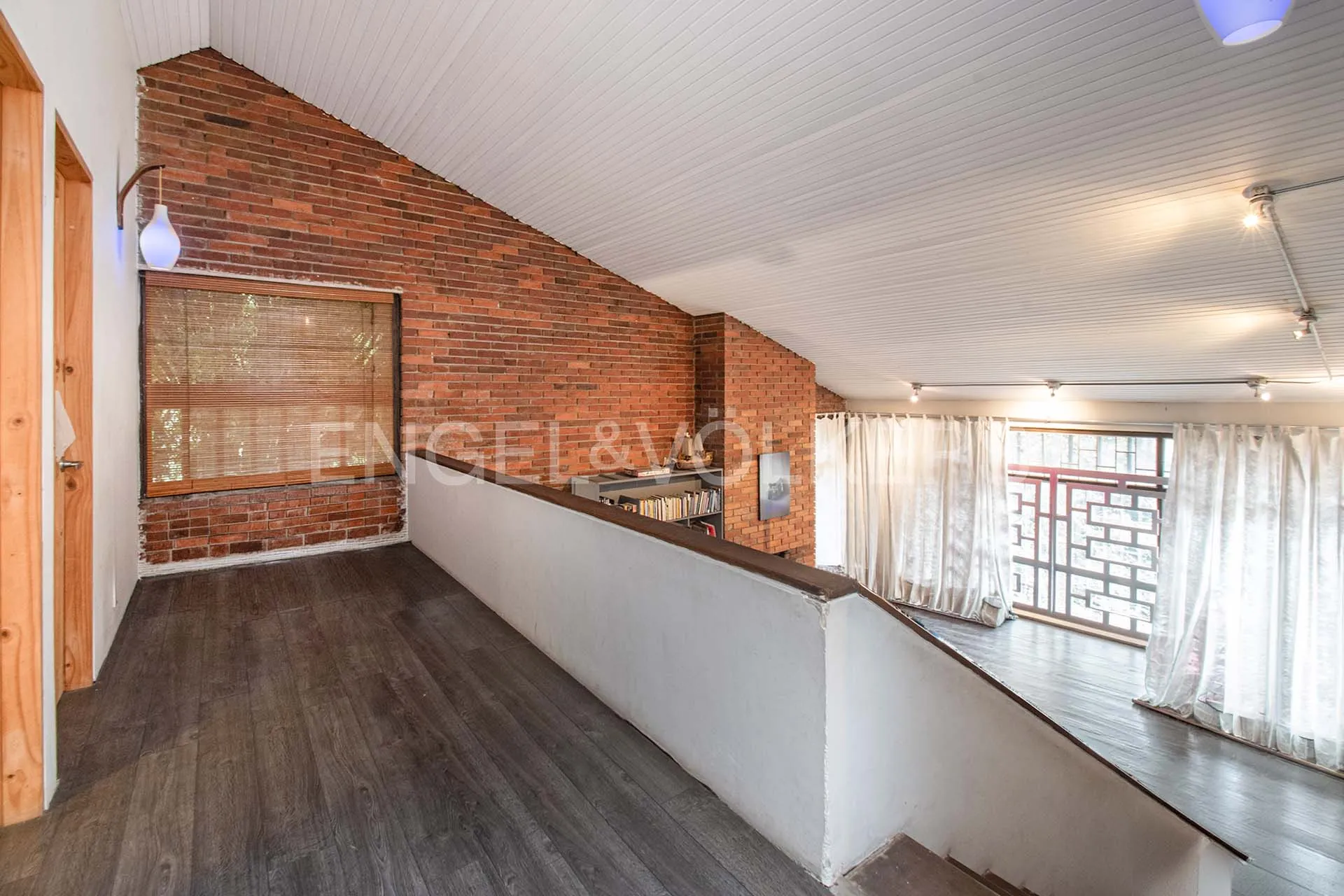 Casa en venta en Pasadena, Bogotá · foto 8 de 18