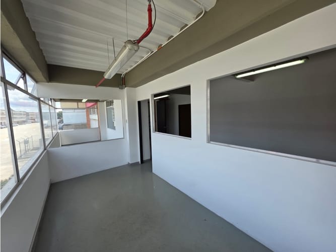 Bodega en arriendo en Pueblo Viejo, Cota, 648 m² · foto 5 de 20