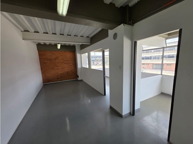 Bodega en arriendo en Pueblo Viejo, Cota, 648 m² · foto 7 de 20